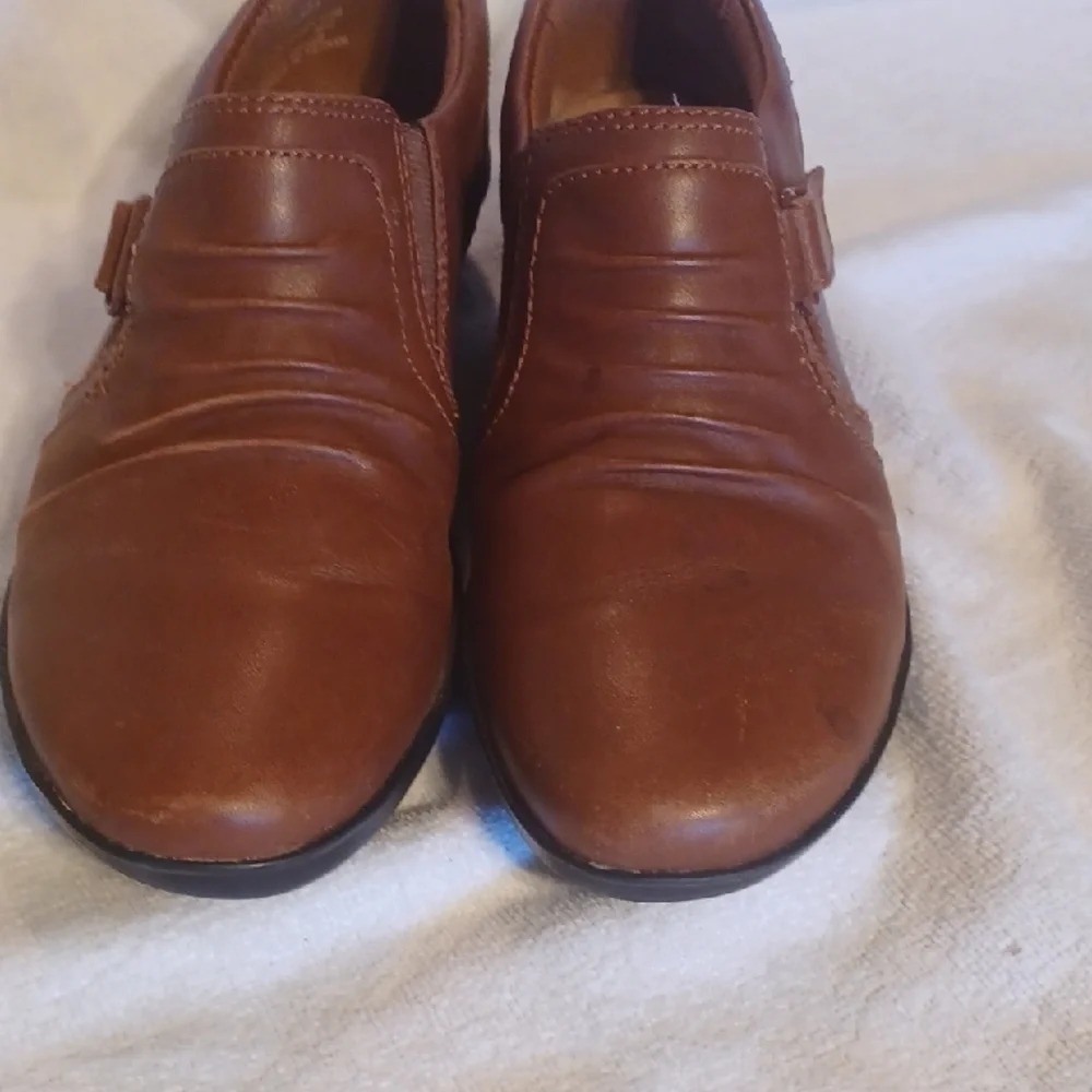 Clarks Women's Brown Leather Loafers Women's Size 7